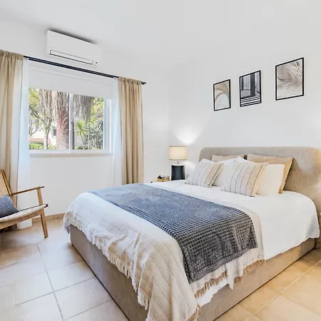Villa Cotovia Luxury And Golf Vacations *